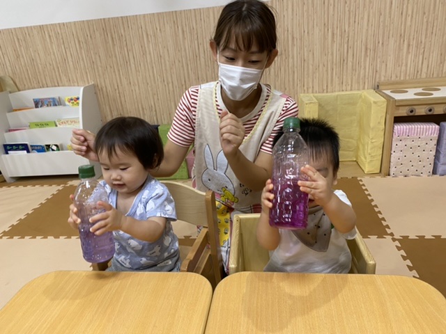 フリフリ