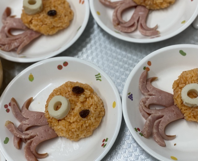 給食タコライス