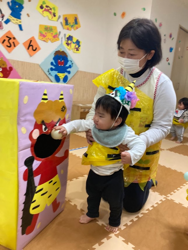 ボール入れ